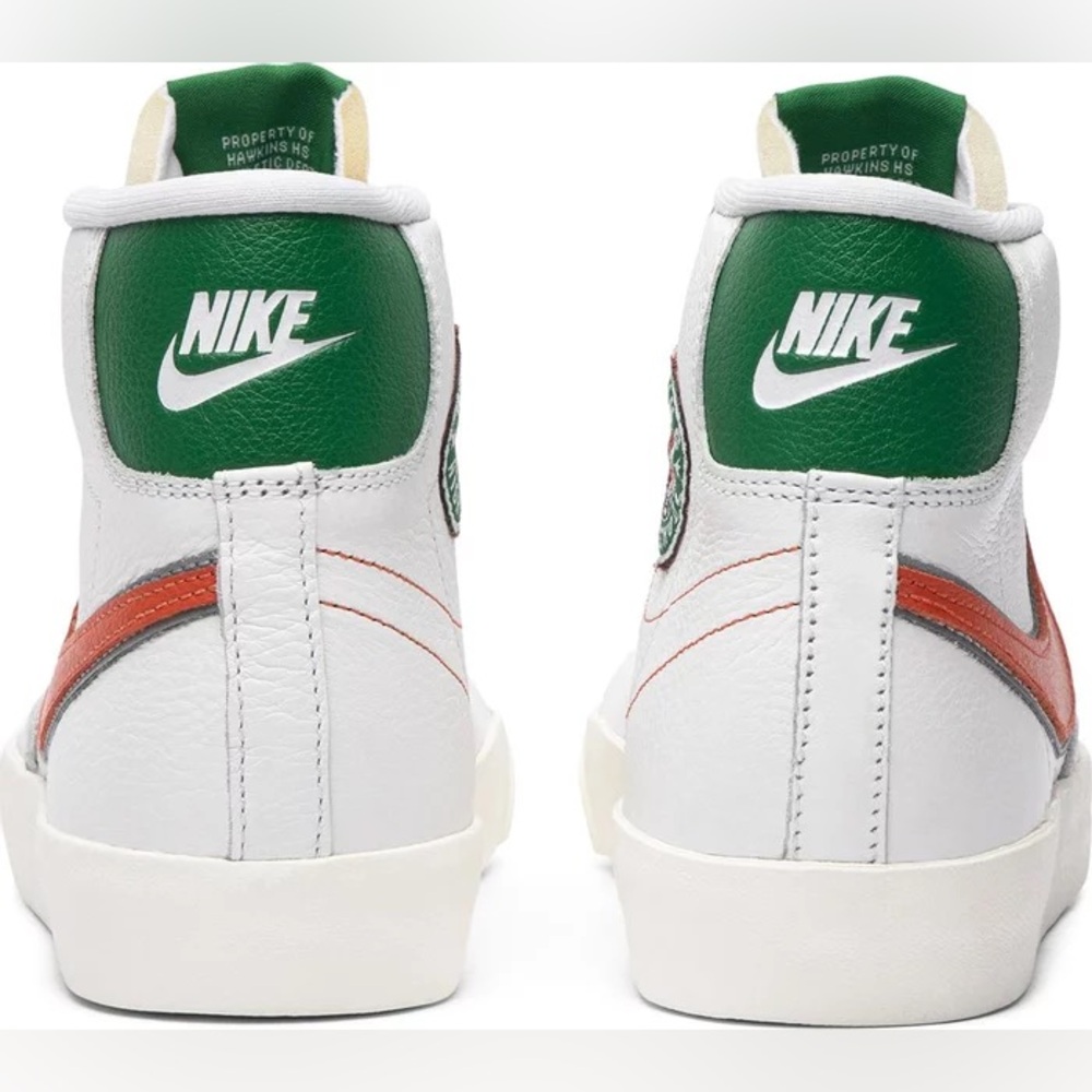2019 Stranger Things x Blazer Mid 'Hawkins High' - Picture 2 of 12